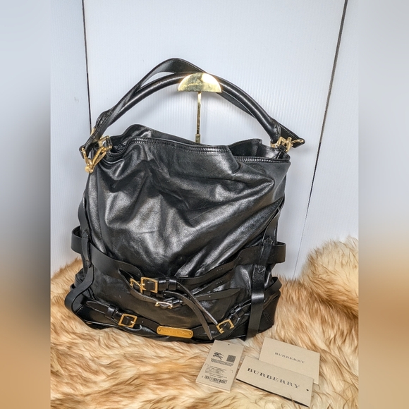 Burberry Leather Buckle Bucket handbag - Picture 2 of 13